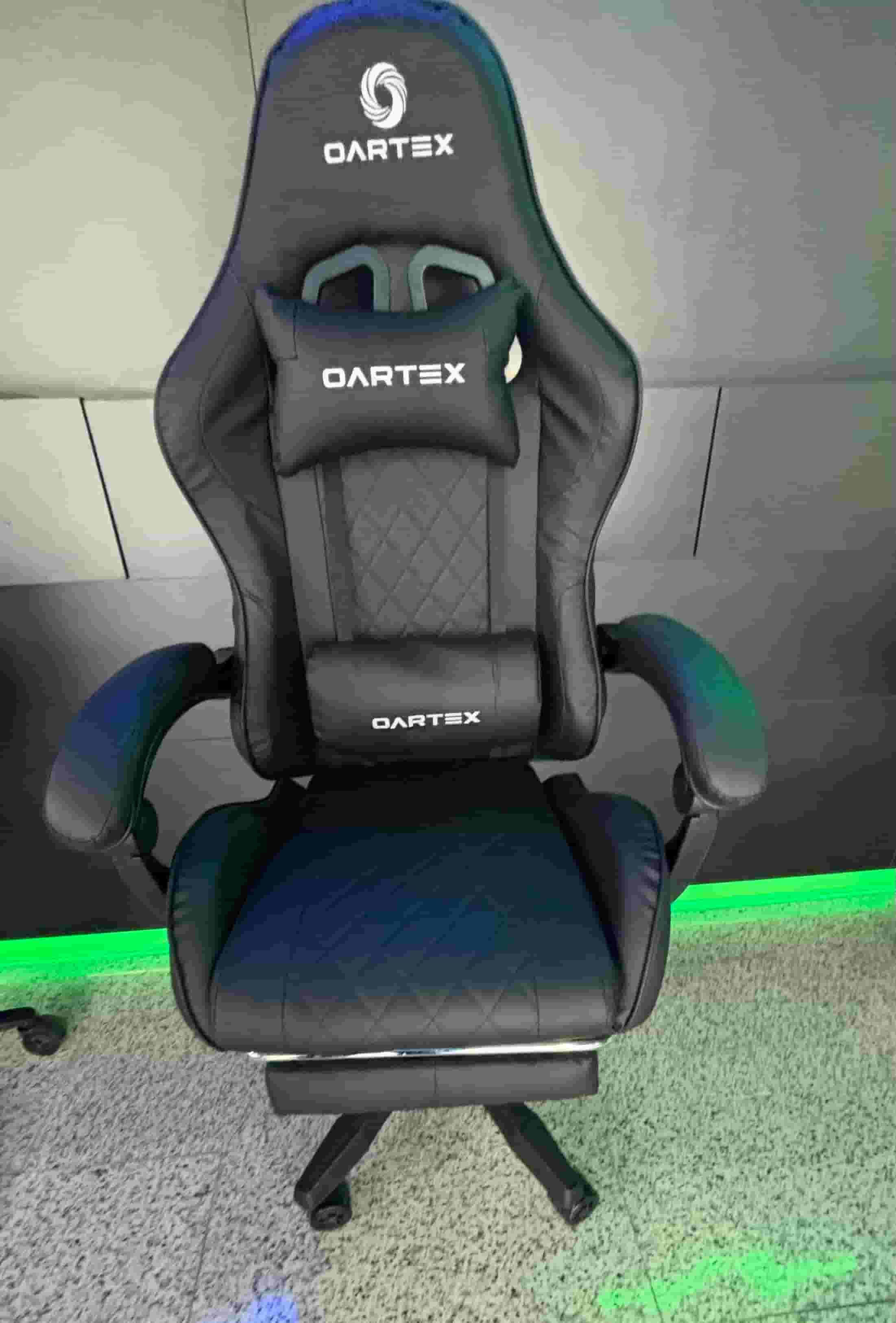 كرسي PC احترافي من OARTEX